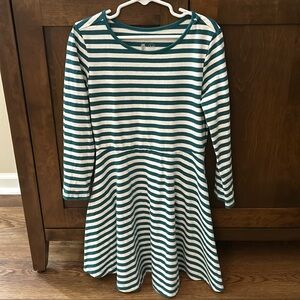 Primary long sleeve striped pocket dress size 8–9